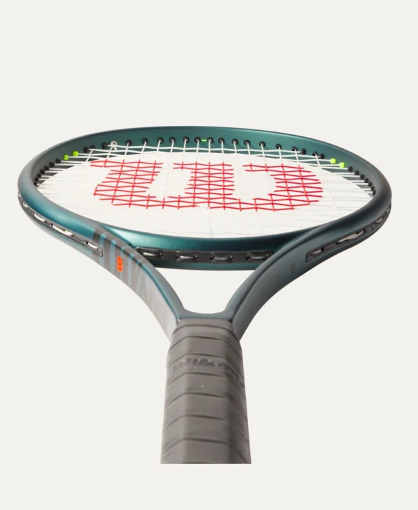 WILSON Blade 100L V9 Tennis Racquet (285 g, Unstrung) - Image 2